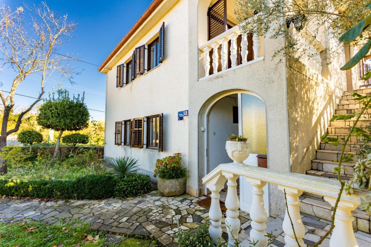 Apartman Doris Milohnici Εξωτερικό φωτογραφία