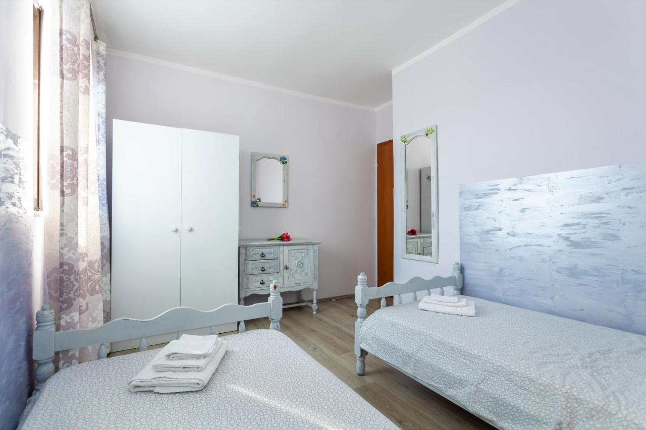 Apartman Doris Milohnici Εξωτερικό φωτογραφία